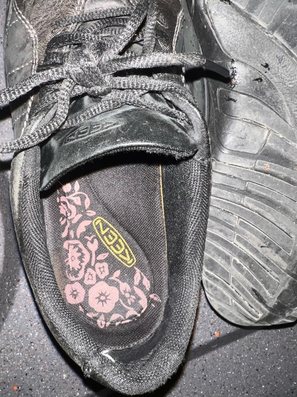 KEEN Black Leather Lace-Up women’s Oxford Shoes - Picture 5 of 5